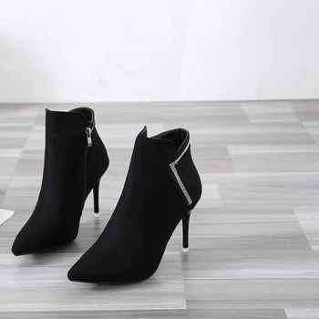 Pantofi Subliniat Toe Femei Glezna Cizme de piele de Căprioară Cizme Negre Femei Stiletto cu toc Cizme Scurte de Pluș Toamna Iarna BootsThin Tocuri